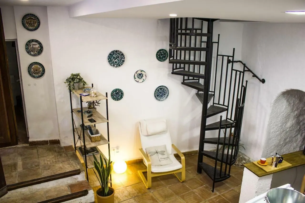 Villa Cueva de Lindaraja Granada 0*,  España
